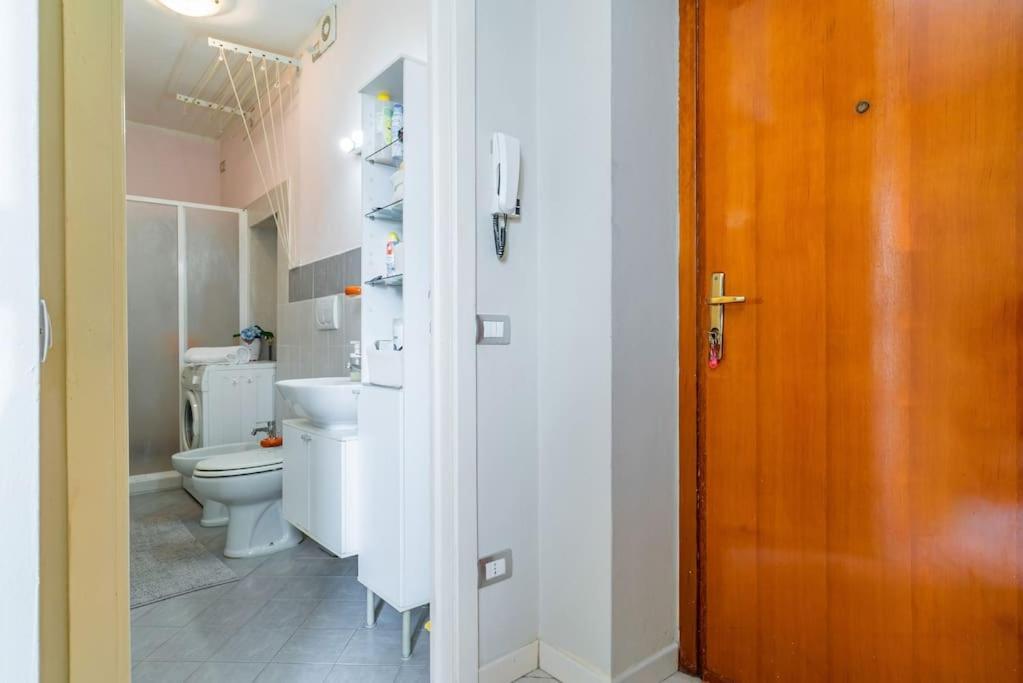 River Apartment - Affitti Brevi Italia Lecco Exterior foto